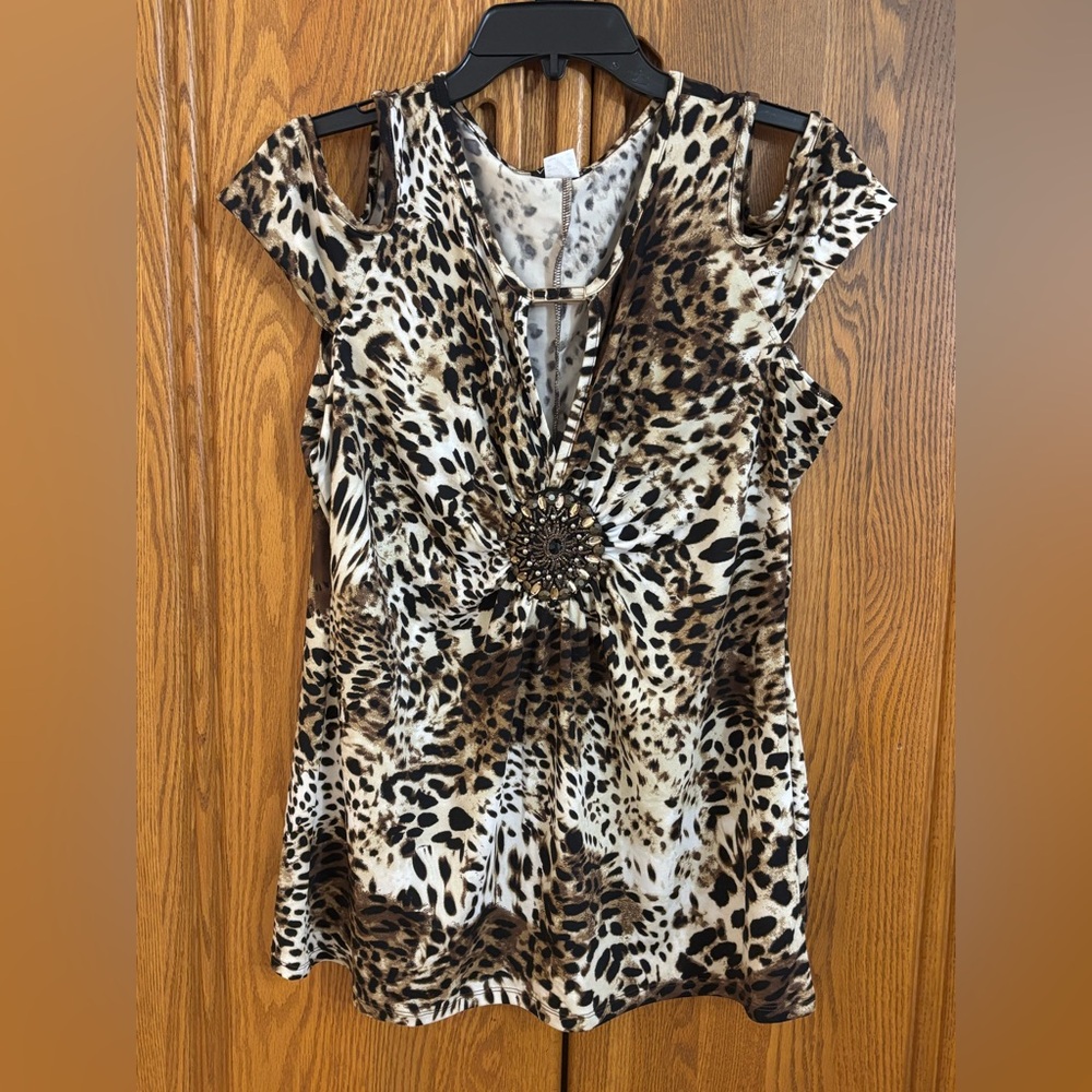 VENUS Leopard Print Cold Shoulder Top with Jewel Accent